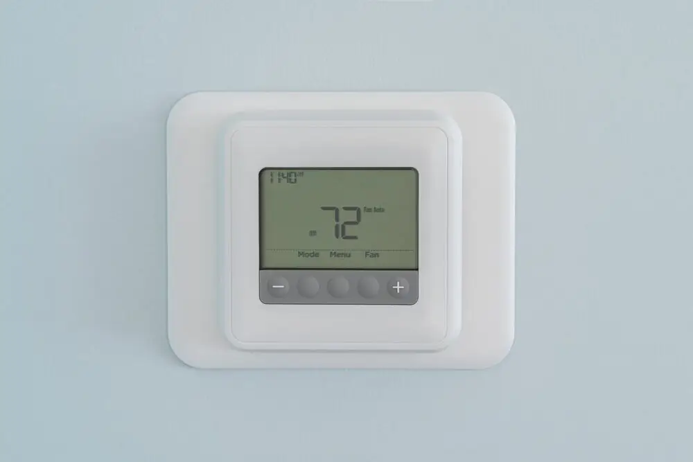 Dealing With A Blank Thermostat? Here’s What You Should Know
